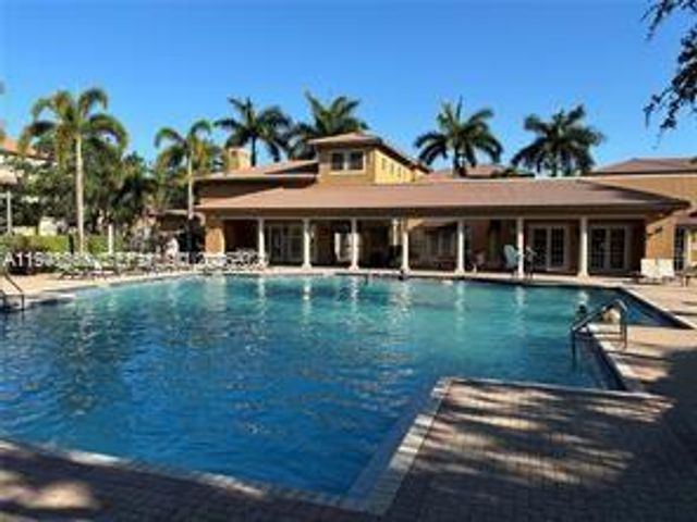 622 SW 147th Ter 1, Pembroke Pines, FL 33027