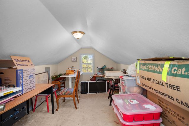 327 J And H Lane, Nacogdoches, TX 75964