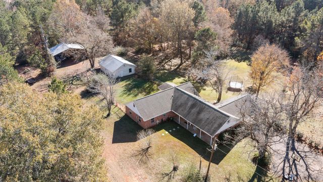 327 J And H Lane, Nacogdoches, TX 75964