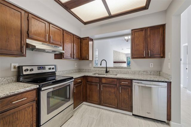 3962 MERMOOR DRIVE, Palm Harbor, FL 34685