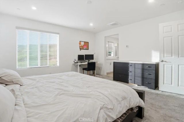 556 Enzo Street, Lake Elsinore, CA 92530