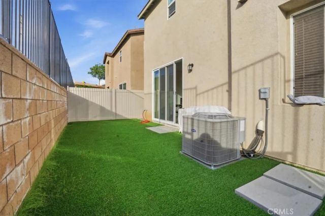 556 Enzo Street, Lake Elsinore, CA 92530