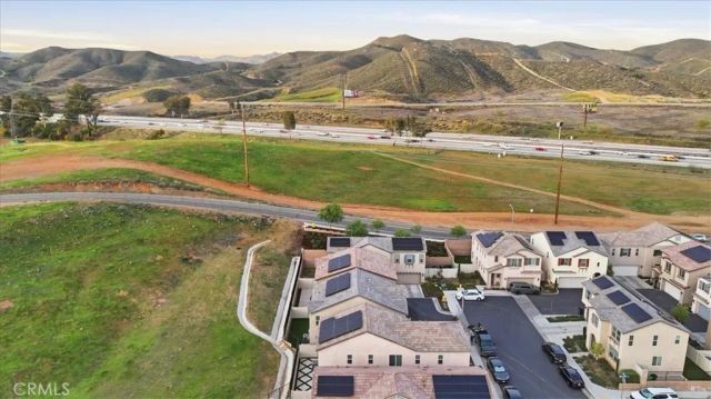 556 Enzo Street, Lake Elsinore, CA 92530