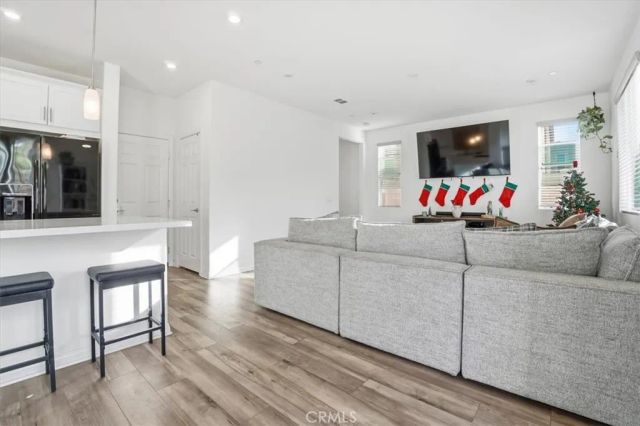 556 Enzo Street, Lake Elsinore, CA 92530