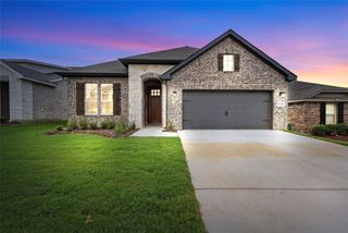 3508 Columbus Street, Gainesville, TX 76240