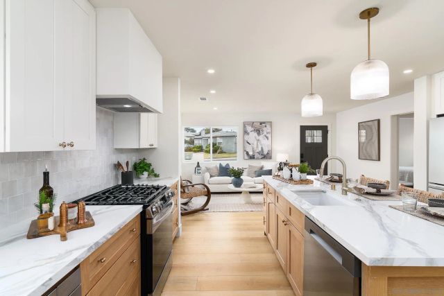 3722 Dixon Pl, San Diego, CA 92107