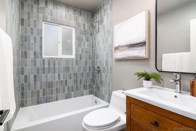 3722 Dixon Pl, San Diego, CA 92107