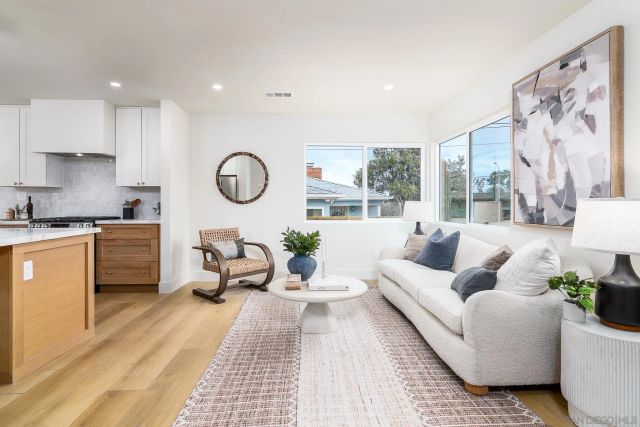 3722 Dixon Pl, San Diego, CA 92107