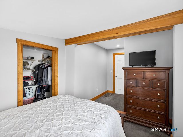 4 Springdale Court, Norwalk, CT 06850