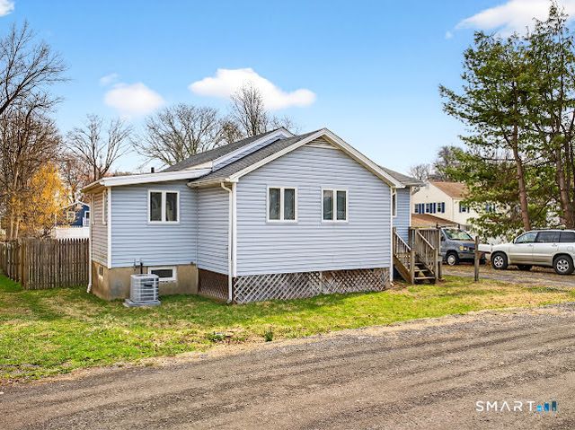 4 Springdale Court, Norwalk, CT 06850