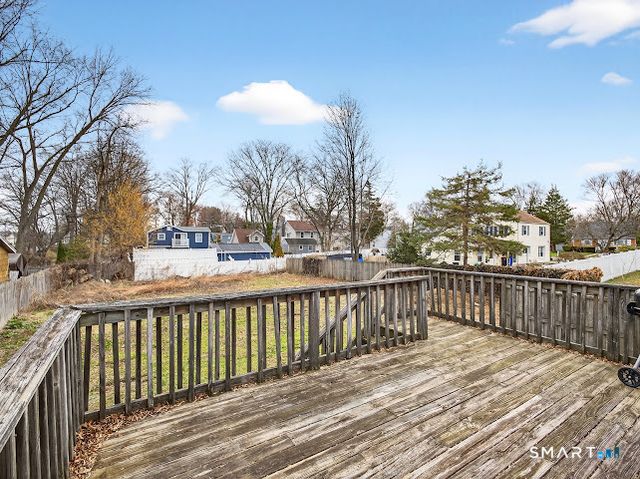 4 Springdale Court, Norwalk, CT 06850