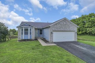 1572 Roscommon Drive, Pataskala, OH 43062