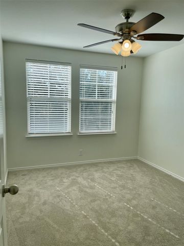 8725 White Ibis DR, Austin, TX 78729