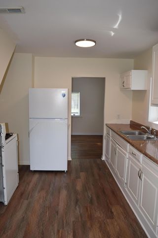 2034 Ferris Road, Columbus, OH 43224