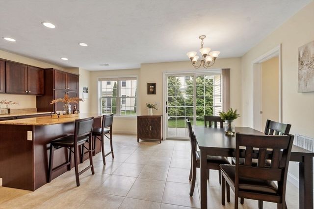 5 Cheshire Lane 5, Tewksbury, MA 01876