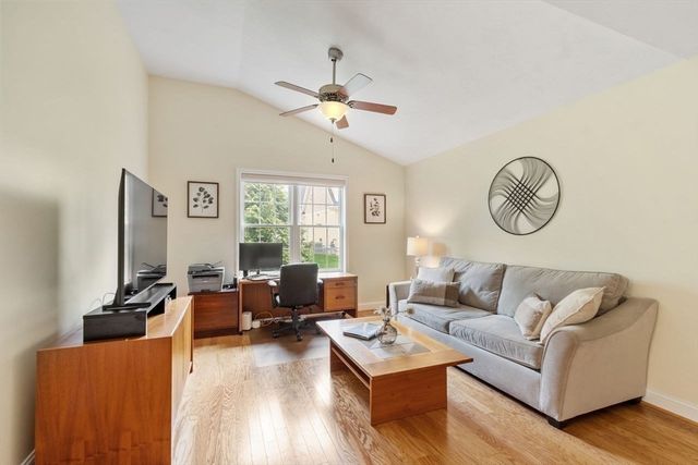 5 Cheshire Lane 5, Tewksbury, MA 01876