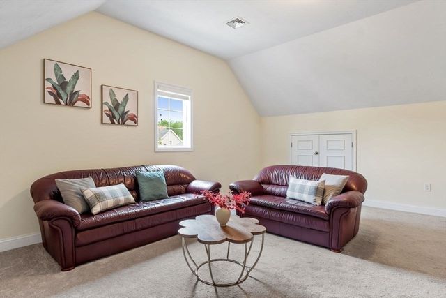 5 Cheshire Lane 5, Tewksbury, MA 01876