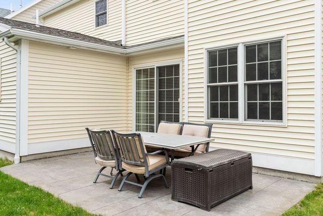 5 Cheshire Lane 5, Tewksbury, MA 01876