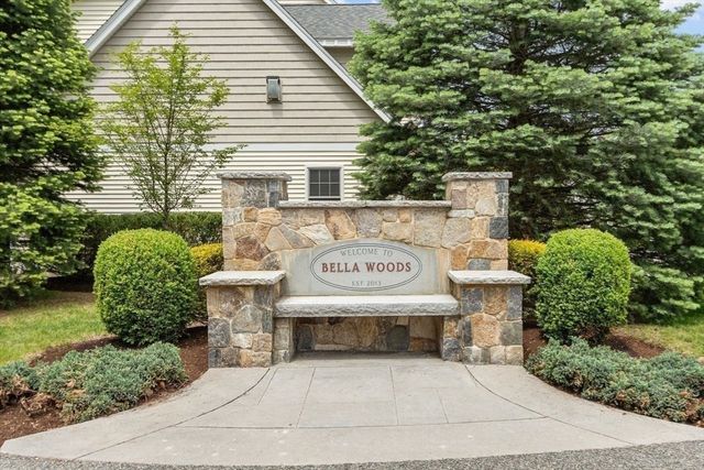 5 Cheshire Lane 5, Tewksbury, MA 01876