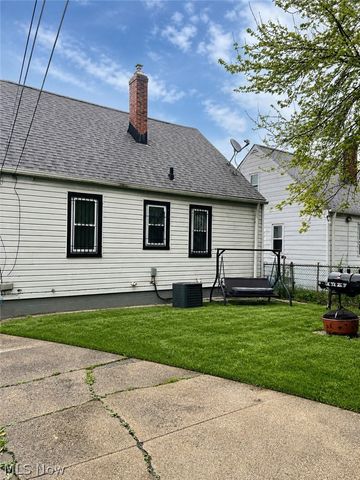 18213 Puritas Avenue, Cleveland, OH 44135