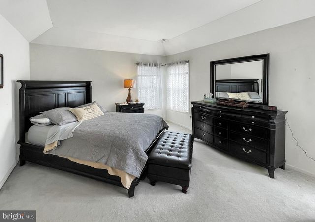 62 SHELLEY CIR, East Windsor, NJ 08520