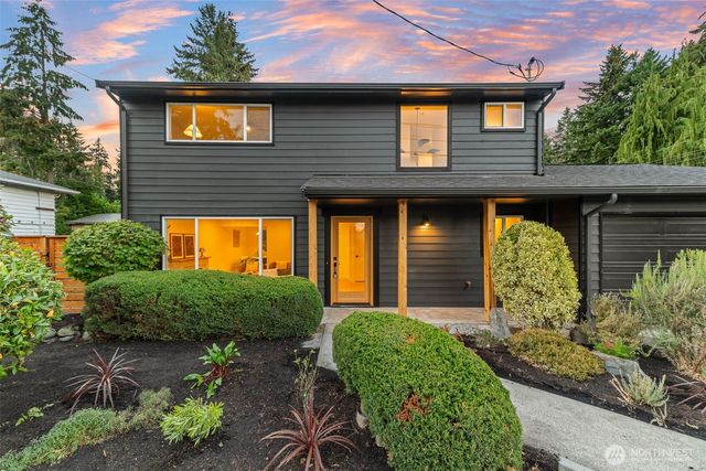 16301 Wallingford Avenue N, Shoreline, WA 98133