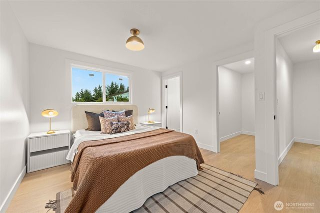 16301 Wallingford Avenue N, Shoreline, WA 98133