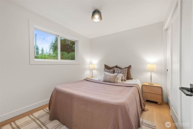 16301 Wallingford Avenue N, Shoreline, WA 98133