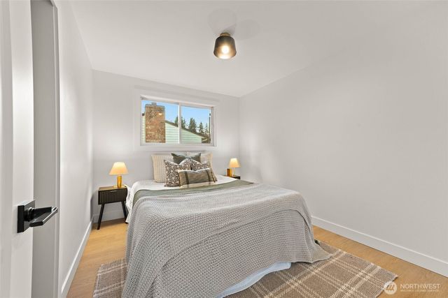 16301 Wallingford Avenue N, Shoreline, WA 98133