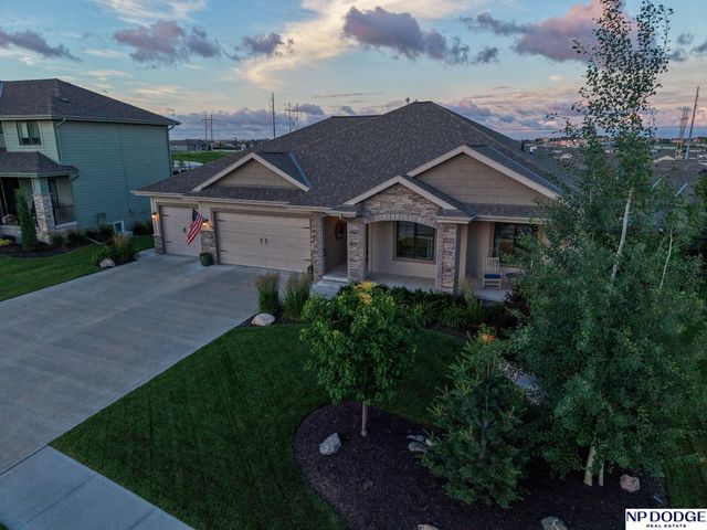 4407 N 189 Street, Omaha, NE 68022