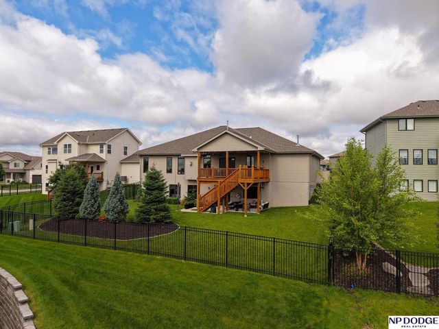 4407 N 189 Street, Omaha, NE 68022