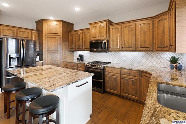4407 N 189 Street, Omaha, NE 68022