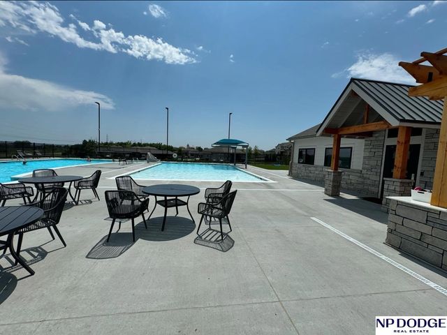 4407 N 189 Street, Omaha, NE 68022