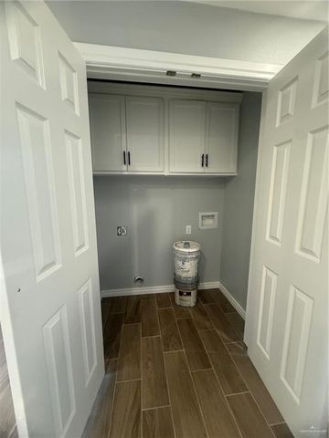 23615 Santa Barbara Street, Edinburg, TX 78542