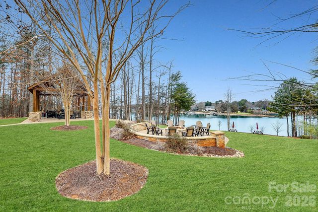 106 Nablus Trail C, Mooresville, NC 28117