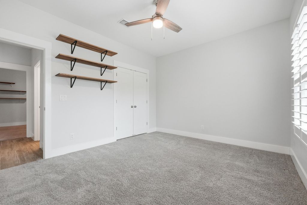 Image 14 of property listing at 308 Bella Vista Road, Fort Walton Beach, FL 32547