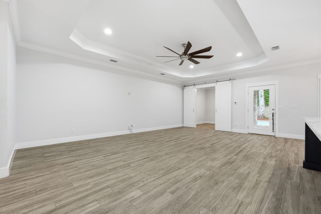 Image 3 of property listing at 308 Bella Vista Road, Fort Walton Beach, FL 32547