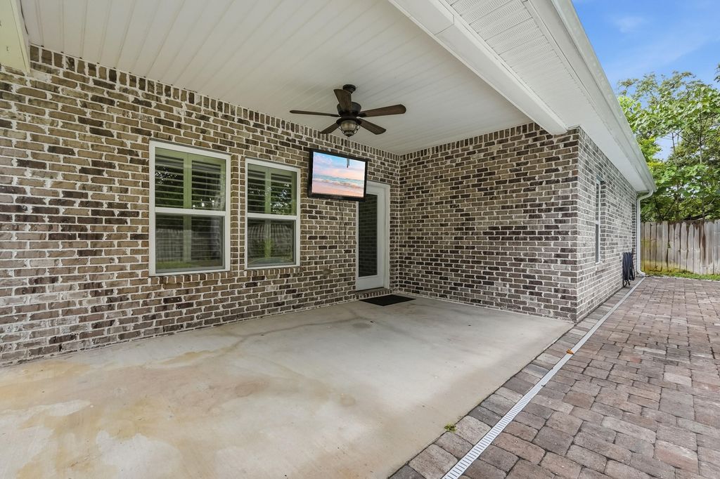 Image 57 of property listing at 308 Bella Vista Road, Fort Walton Beach, FL 32547