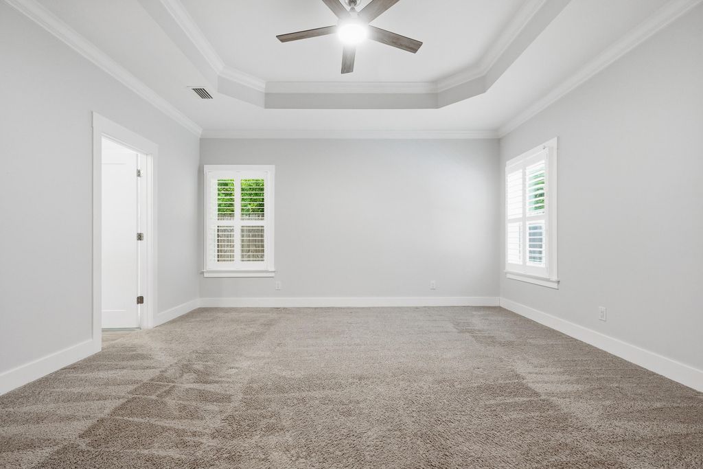 Image 9 of property listing at 308 Bella Vista Road, Fort Walton Beach, FL 32547