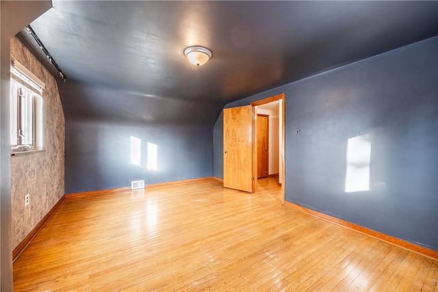 843 Library Ave, Carnegie, PA 15106