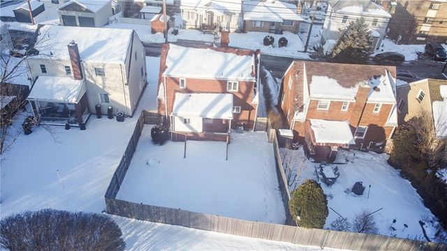 843 Library Ave, Carnegie, PA 15106