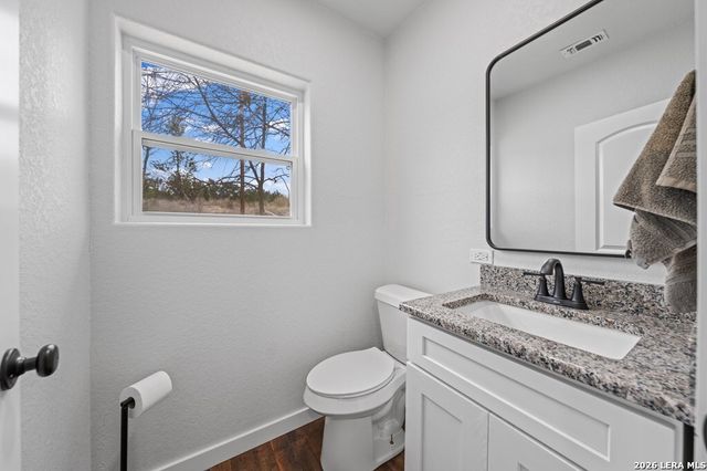 3611 MEDINA HWY, Kerrville, TX 78028