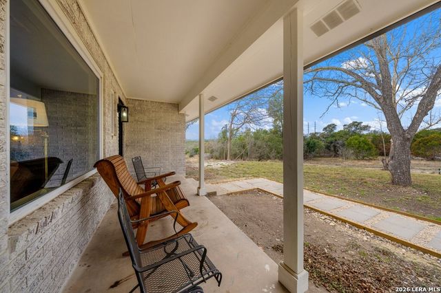 3611 MEDINA HWY, Kerrville, TX 78028