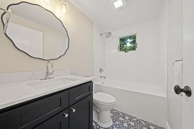 88 Saning Road, Weymouth, MA 02191