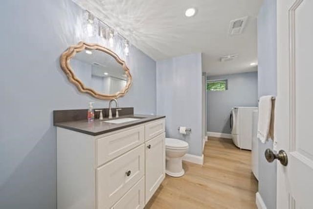 88 Saning Road, Weymouth, MA 02191