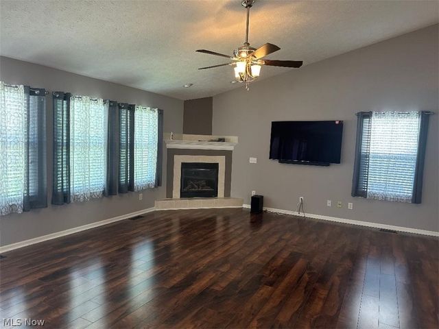 510 Lanmark Cove, Painesville, OH 44077