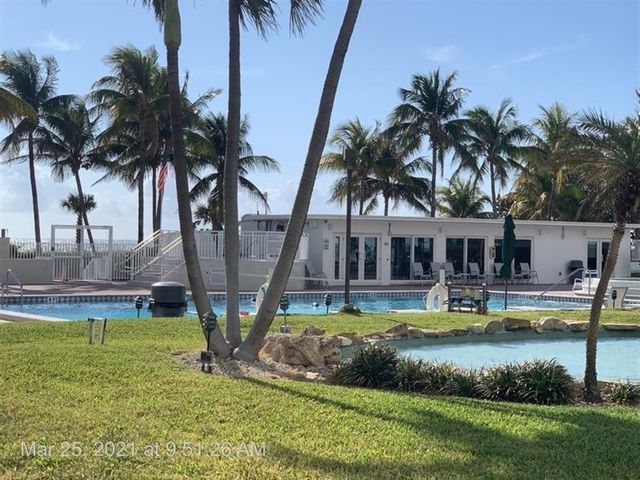 5005 Collins Ave PH6, Miami Beach, FL 33140