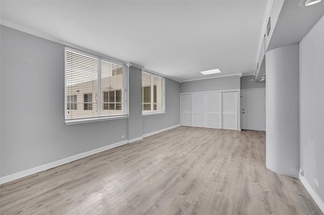 5005 Collins Ave PH6, Miami Beach, FL 33140