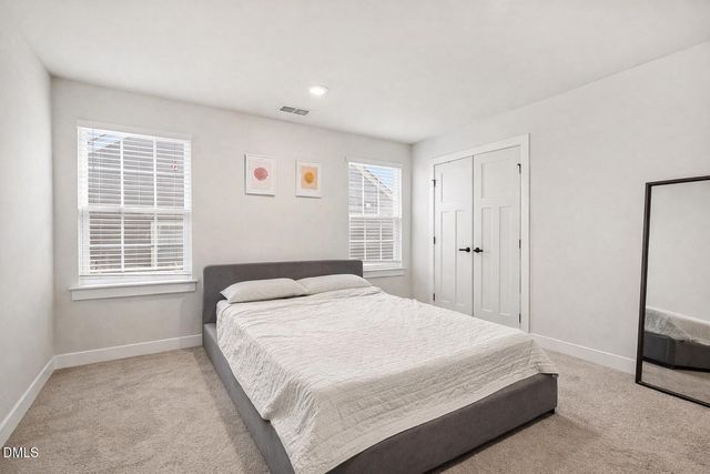 124 Amber Acorn Avenue, Raleigh, NC 27603