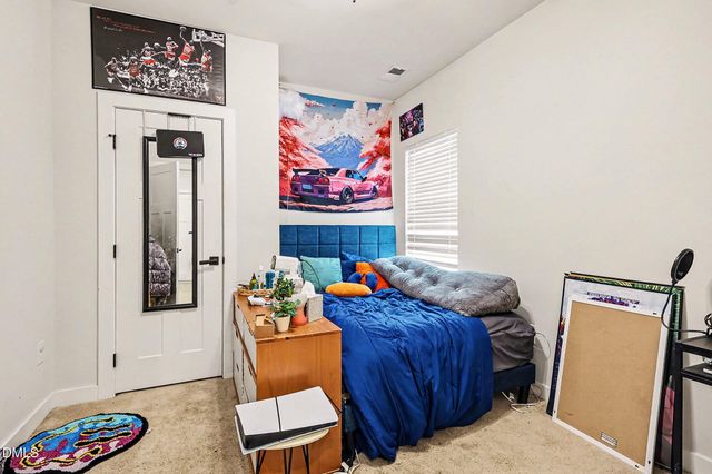 124 Amber Acorn Avenue, Raleigh, NC 27603